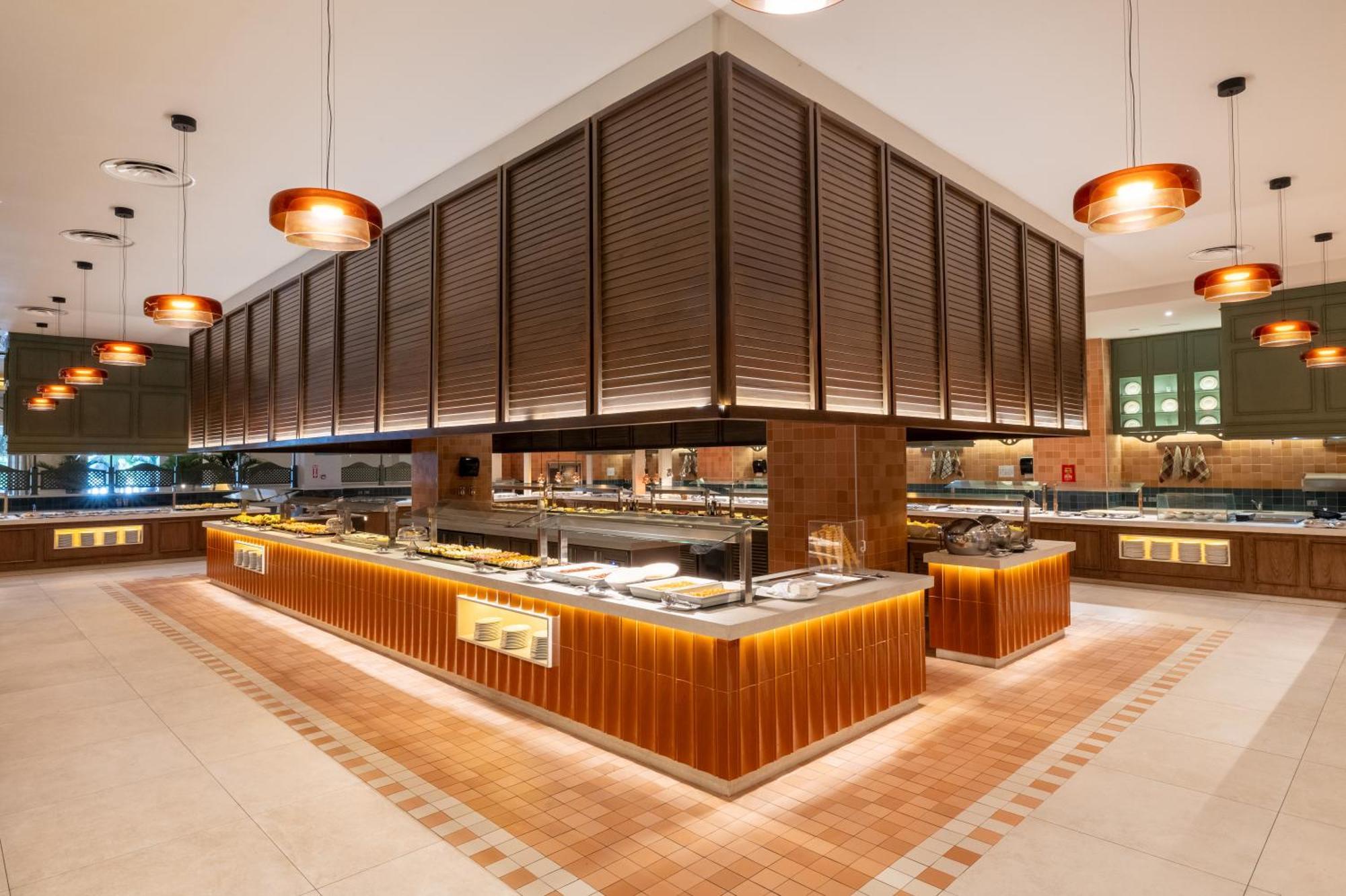 Hotel Bahia Principe Grand Jamaica (Adults Only) Runaway Bay Exteriér fotografie The buffet at the hotel